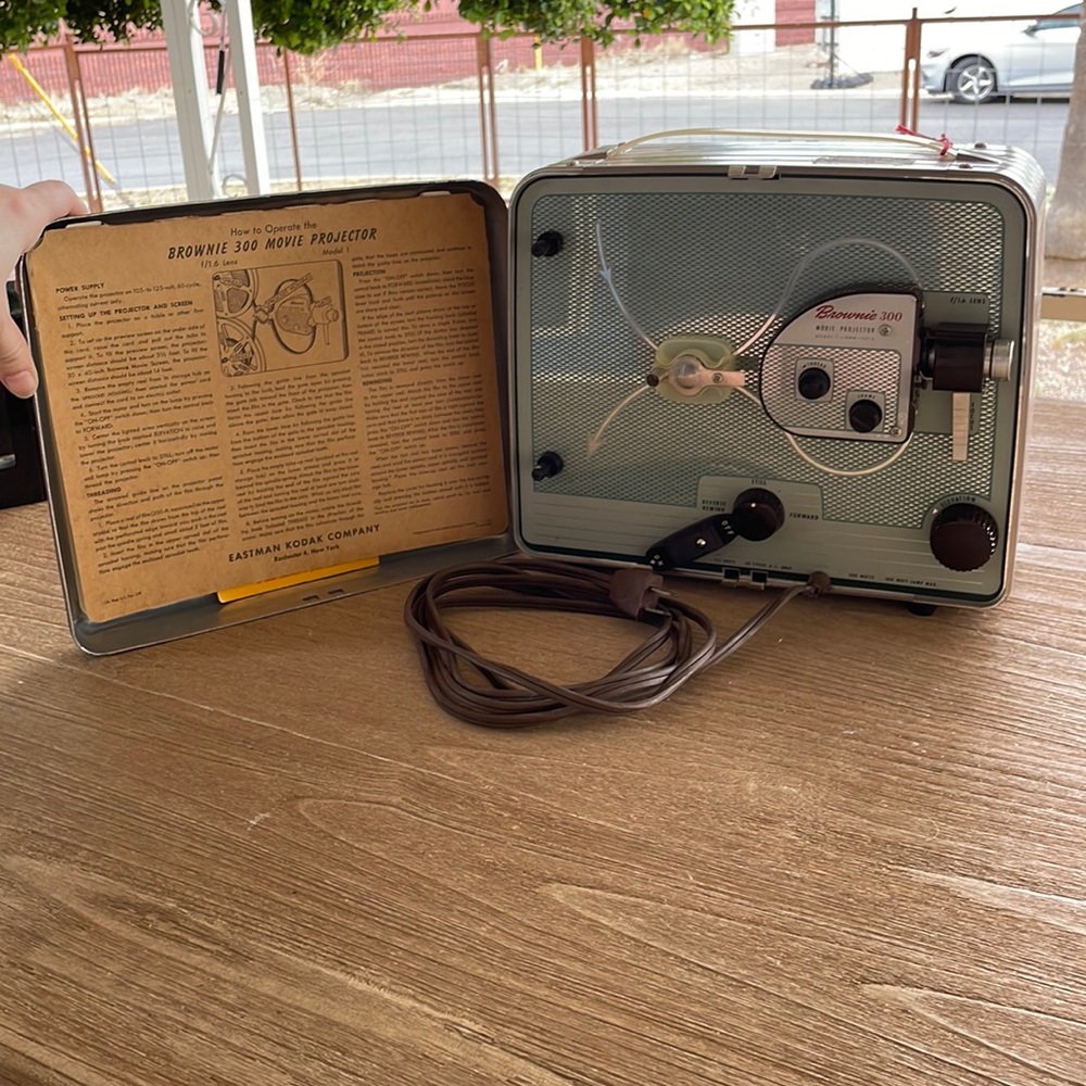 Vintage / Collectable Kodak Brownie 300 Movie Projector